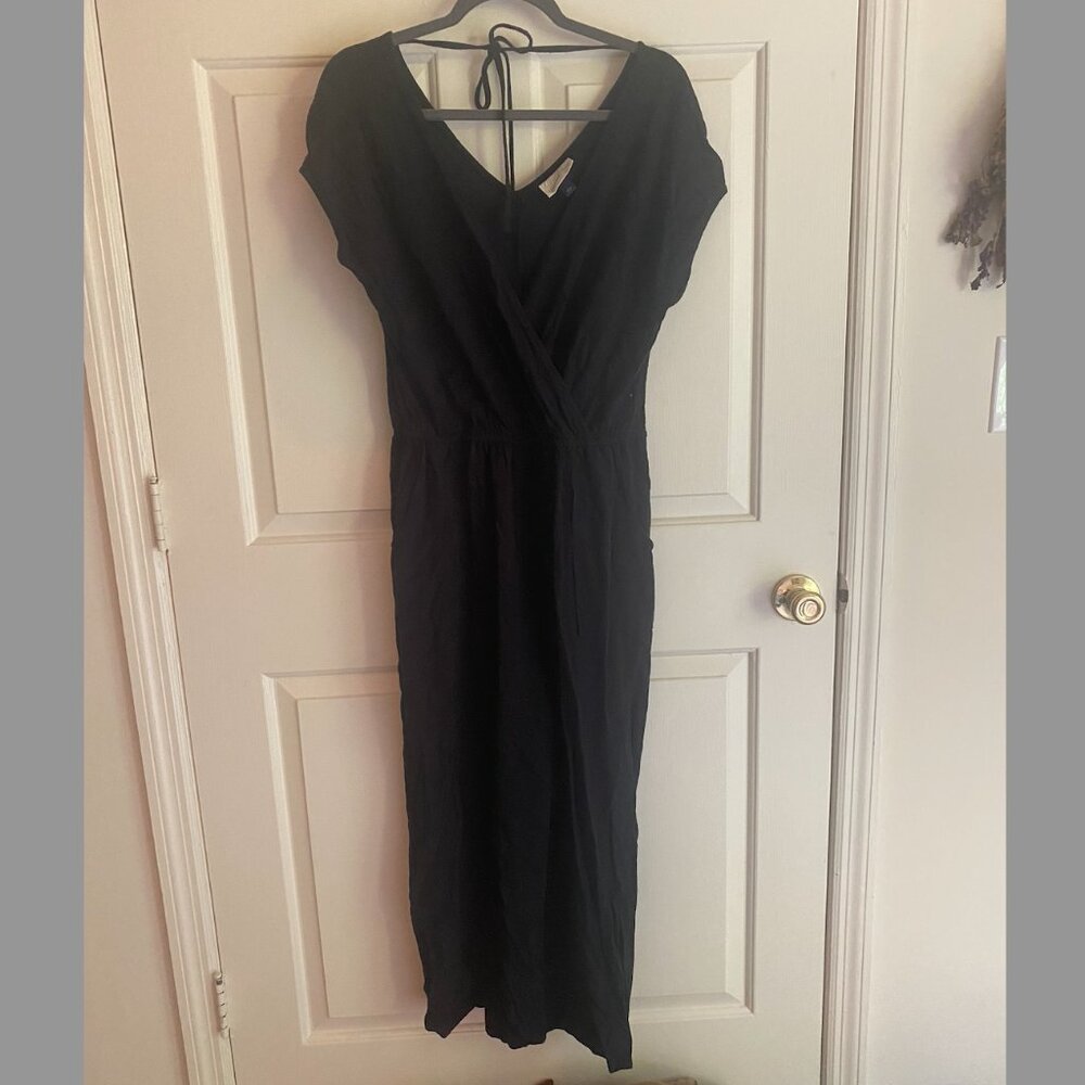 Universal Threads Black Wide Leg Jumpsuit with Cap Sleeve and Open Back, Size L